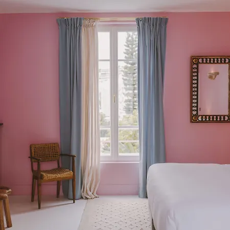 Hotell Hotel Amour Nice 4*